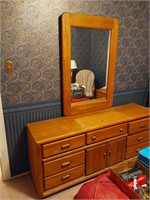 Dresser & Mirror