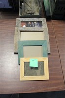 4 picture frames