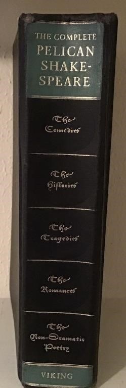 VINTAGE COMPLETE PELICAN SHAKESPEARE BOOK