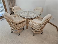 glass top rattan table & 4 chairs 42"