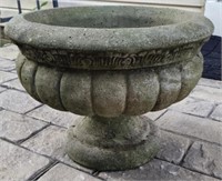 Concrete Round Pedestel Planter
