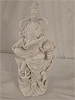 Beautiful Porcelain Ceramic Asian Figurine AS IS