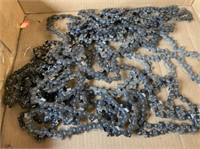 BOX OF CHAINSAW CHAINS-SOME STILL IN PACKAGE