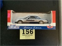 White Rose Collectibles 2002 Ford Thunderbird