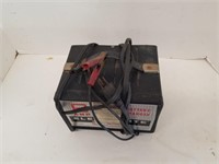 B3- BATTERY CHARGER