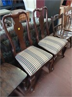 2X WOODEN PADDED SEAT CHAIR