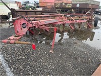 Massey Furguson 880 6-18 Plow