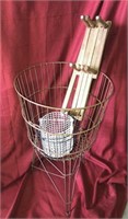 3-legged Wire Basket (28in tall), hanger (
