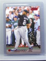 Ken Griffey Jr 2023 Stadium Club Red