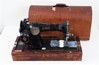 SINGER SEWING MACHINE