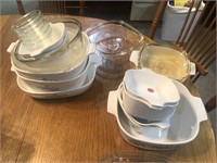 Casserole dishes with lids