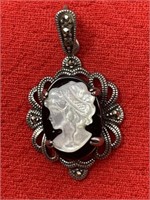 Sterling Silver Cameo Pendant 5.00 Grams