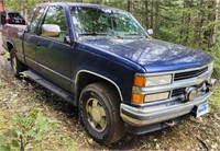 Blue1994 Chevy Pickup Truck w/ 169,000 Miles