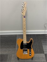 SQUIER BY FENDER  ELECTRIC GUITAR