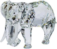 T - SWAROVSKI CRYSTAL ELEPHANT FIGURINE (L30)