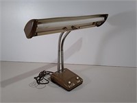 Bankers Lamp Working