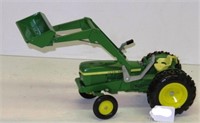 Ertl JD Utility w/Loader, solid yellow stripe