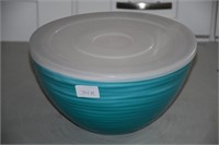 Mixing Bowls w/Lids Plastic