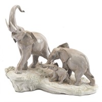 Lladro porcelain elephant family group