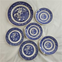 Blue Willow plate and saucers made in USA