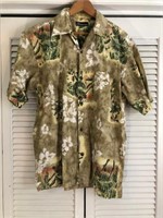 VINTAGE NO BOUNDARIES HAWAIIAN SHIRT MEDIUM