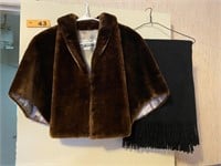 VINTAGE LADIES FUR ? CAPE BY NEWMANS OF IRONWOOD