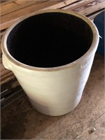 25 GALLON CROCK WITH HANDLES