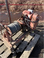 Electric  powered winch OWNER says works