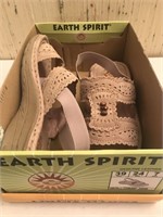 Earth Spirit Juniper Sandal Tan Like New