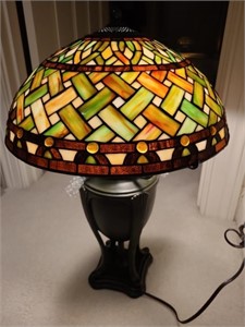 Quoizel stained glass table lamp. Basement 2.