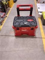 Milwaukee PACKOUT 22 in. Rolling Modular Tool Box