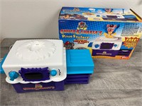 Vintage Chuck E Cheese toy Pizza Factory