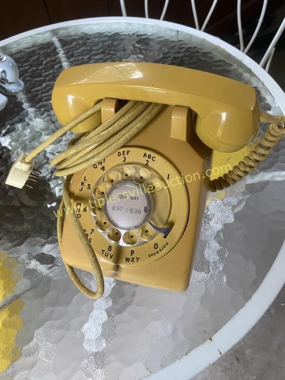 Vintage yellow phone