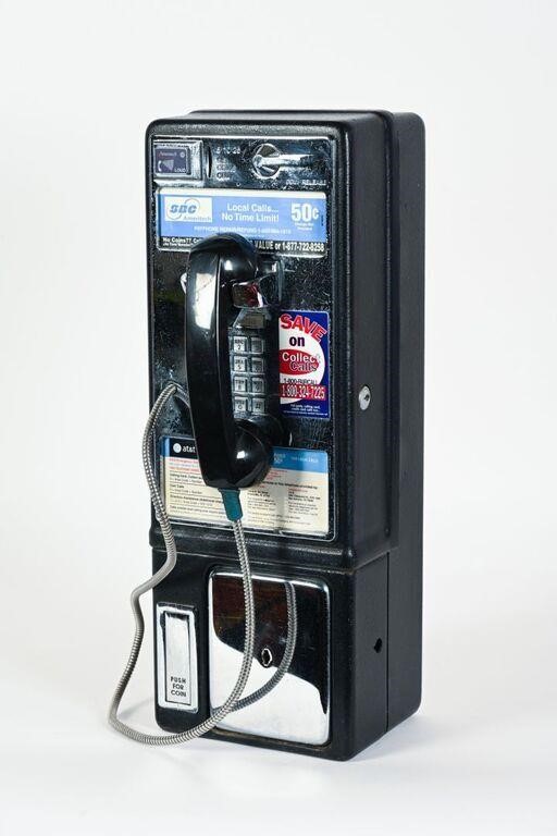 VINTAGE AT&T PAY PHONE