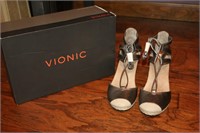 NEW Vionic Ladies Shoes Size 6 1/2