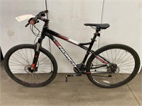 NORCO CHARGER BLACK & RED MOUNTAIN BIKE