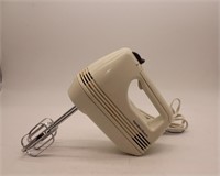 Hamilton Beach Hand Mixer