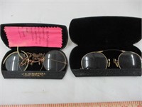 (2) Sets of eyeglasses w/ cases