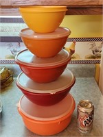 Vintage Tupperware Mixing Bowls with Lids