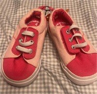 C11) new sz4 pink sneakers