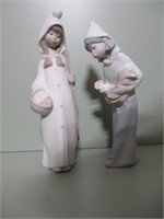 LLADRO two figures porcelin Hooded