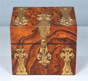 Fine Victorian Burl Walnut Scent Box