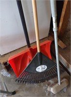 Snow Shovel, Rake & Brush