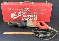 HEAVY DUTY MILWAUKEE SUPER SAWZALL WITH METAL CASE