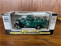 NIB Liberty Class, Law Enf. 1936 Dodge  NYPD