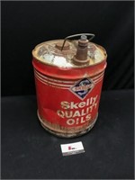 Metal Skelly oil can