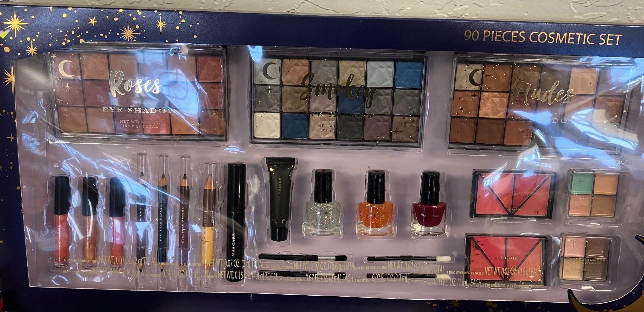 90 piece makeup set