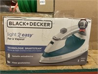 Black+Decker Lightweight Steam Iron, 1200 Watt