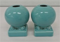 Fiesta Post 86 pair of round candle holders,