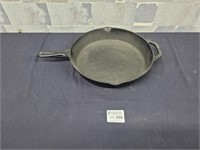 Lodge USA 10 Cast Iron Pan